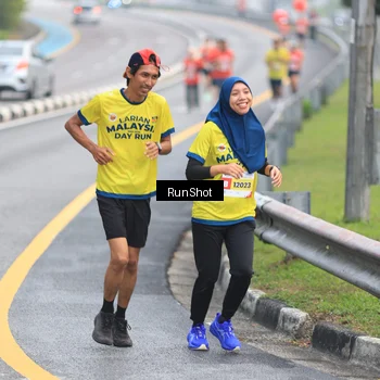 Runner Photo 7022139