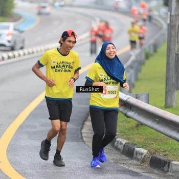 Runner Photo 7022146
