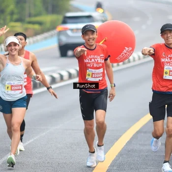Runner Photo 7022152