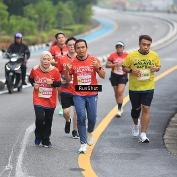 Runner Photo 7022167