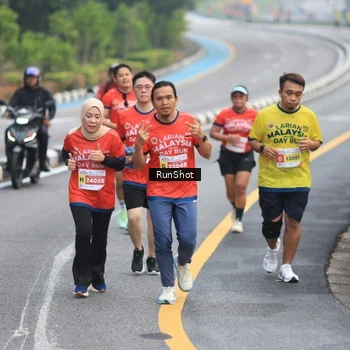 Runner Photo 7022169
