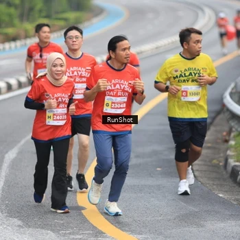 Runner Photo 7022177