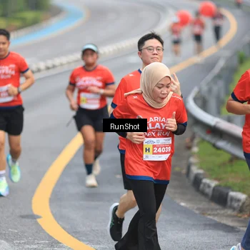Runner Photo 7022191
