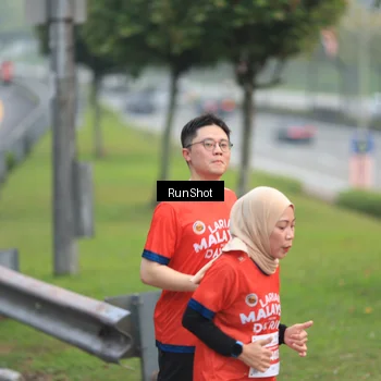 Runner Photo 7022201