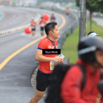 Runner Photo 7022210