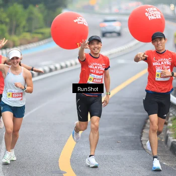 Runner Photo 7022223