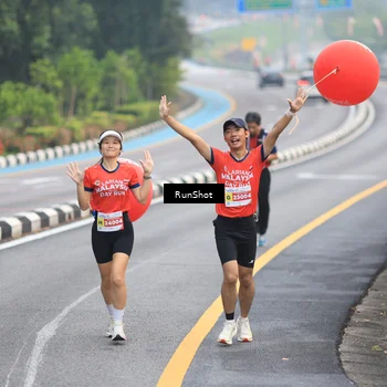 Runner Photo 7022242
