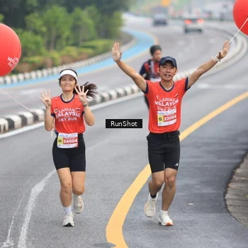 Runner Photo 7022255