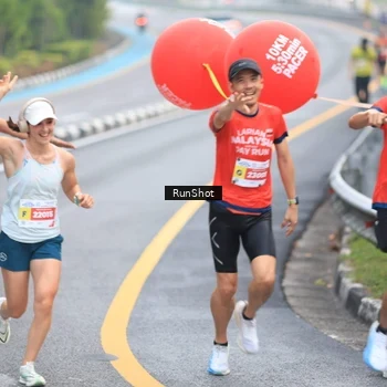 Runner Photo 7022260