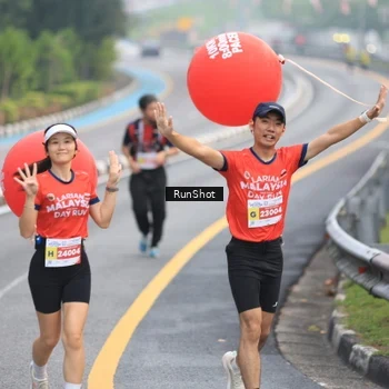 Runner Photo 7022263