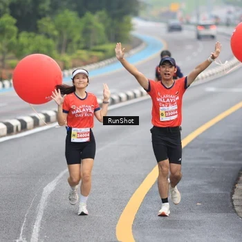 Runner Photo 7022265