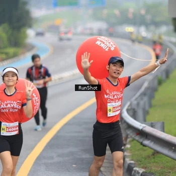 Runner Photo 7022266