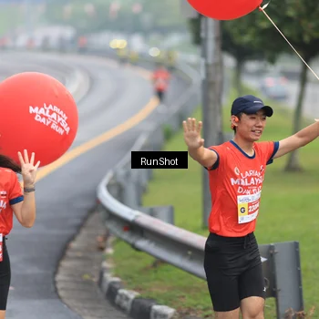 Runner Photo 7022279