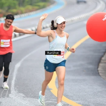Runner Photo 7022307