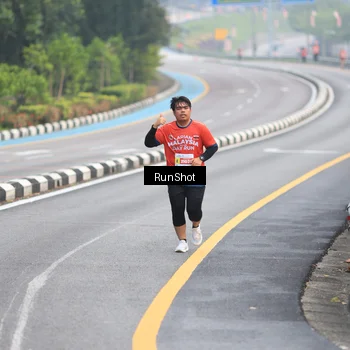 Runner Photo 7022310