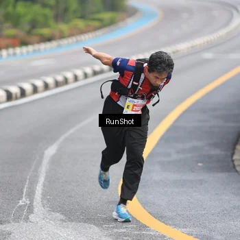 Runner Photo 7022312