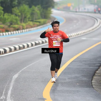Runner Photo 7022314