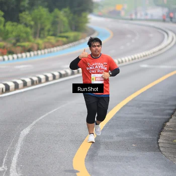Runner Photo 7022316