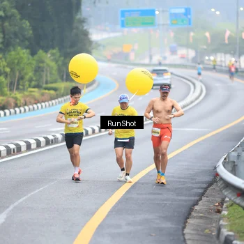 Runner Photo 7022318