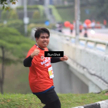 Runner Photo 7022332