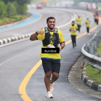 Runner Photo 7022342