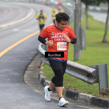 Runner Photo 7022343