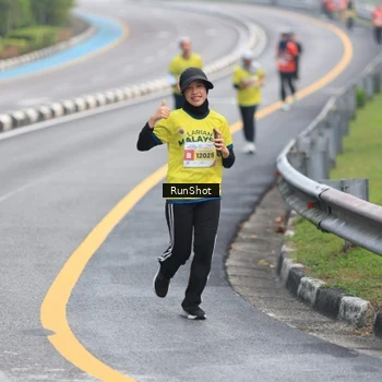 Runner Photo 7022363