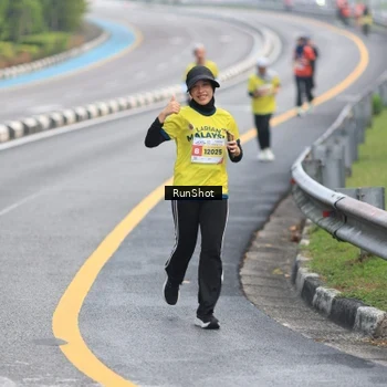 Runner Photo 7022370