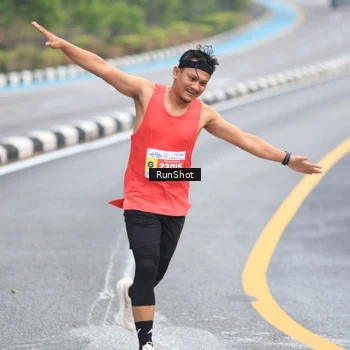 Runner Photo 7022375