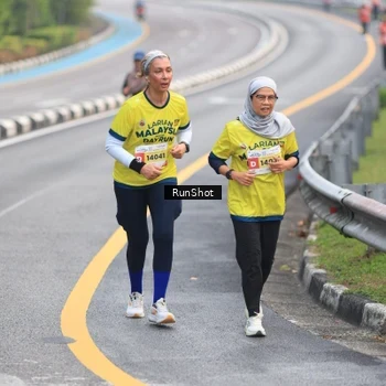Runner Photo 7022390