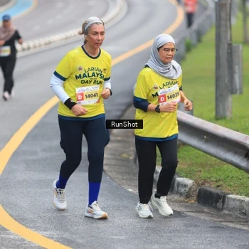 Runner Photo 7022392