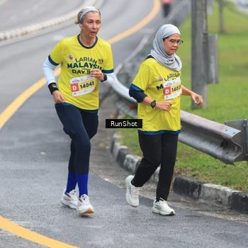 Runner Photo 7022394