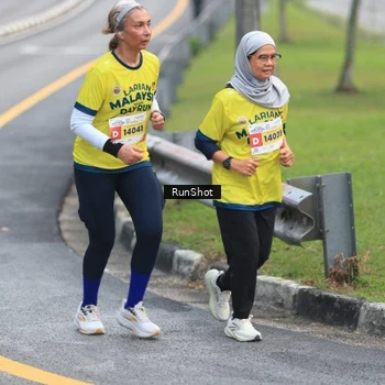 Runner Photo 7022395