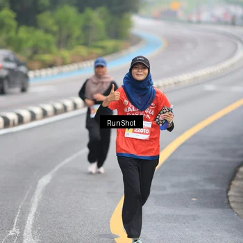 Runner Photo 7022413
