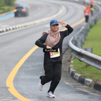 Runner Photo 7022435