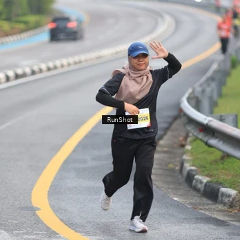Runner Photo 7022438