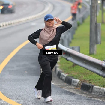 Runner Photo 7022444