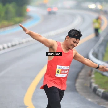 Runner Photo 7022454