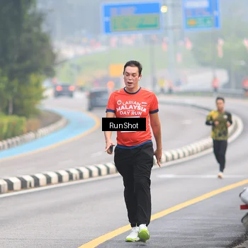 Runner Photo 7022501