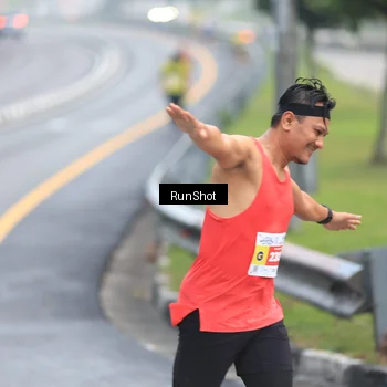 Runner Photo 7022504