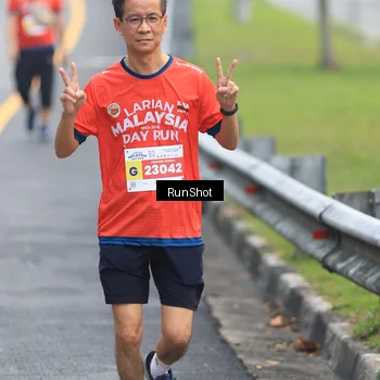 Runner Photo 7022540