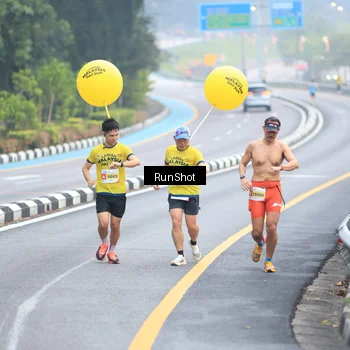 Runner Photo 7022541