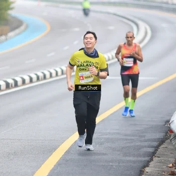 Runner Photo 7022554