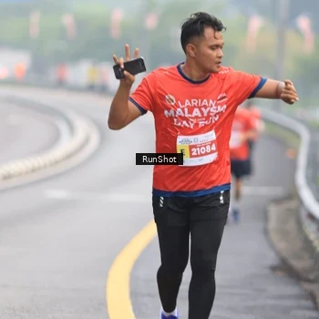 Runner Photo 7022558