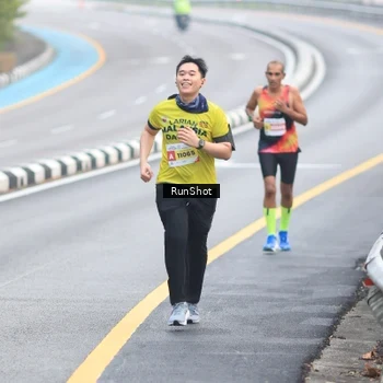 Runner Photo 7022564