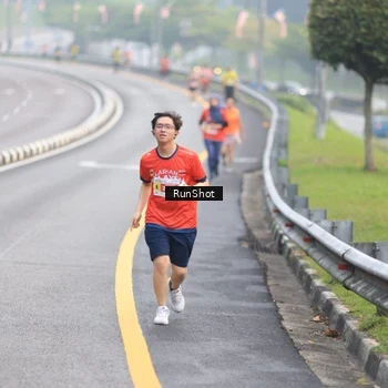 Runner Photo 7022652