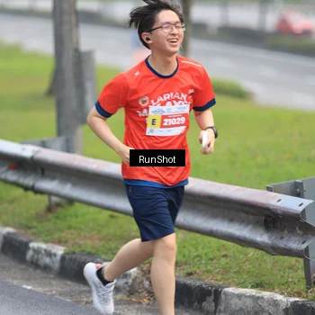 Runner Photo 7022670