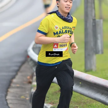 Runner Photo 7022684
