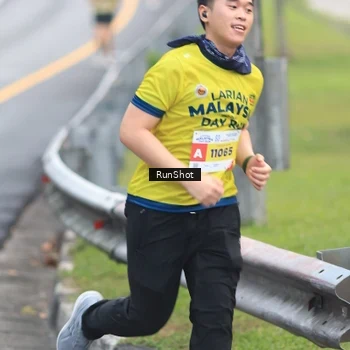Runner Photo 7022706