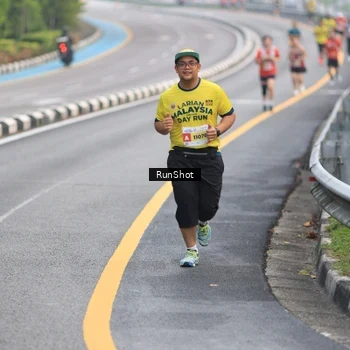 Runner Photo 7022727